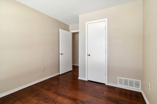 2250 Arbor Creek Drive, Carrollton, TX 75010