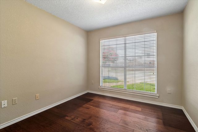 2250 Arbor Creek Drive, Carrollton, TX 75010