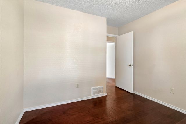 2250 Arbor Creek Drive, Carrollton, TX 75010
