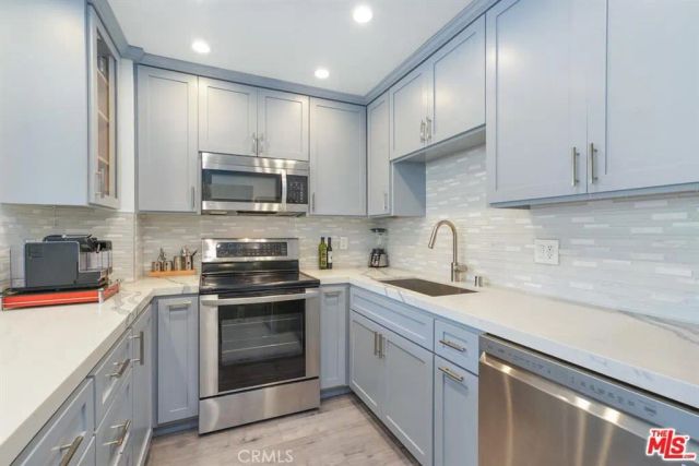 17368 W Sunset 203A, Pacific Palisades, CA 90272