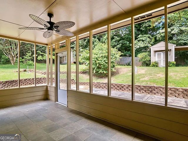 1140 Magnolia Way SE, Smyrna, GA 30082