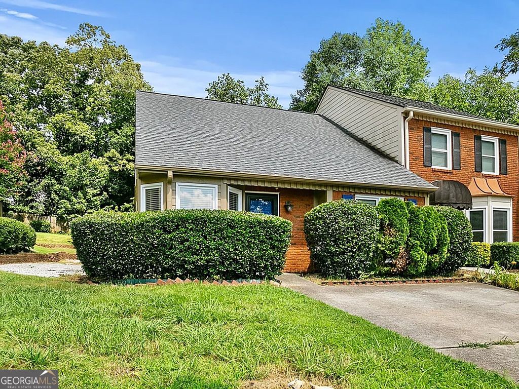 1140 Magnolia Way SE, Smyrna, GA 30082