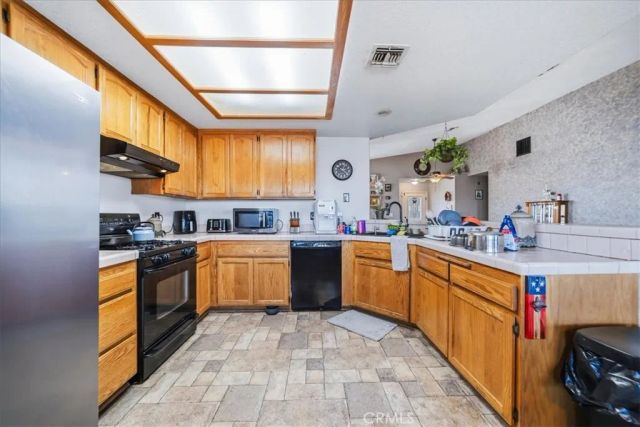 1348 Redwood, Needles, CA 92363