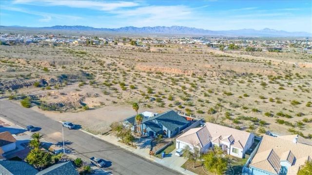 1348 Redwood, Needles, CA 92363