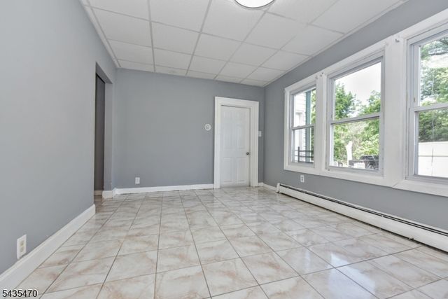 70 Newark Ave, Paterson City, NJ 07503