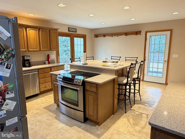 8664 MITCHELL RD, Denton, MD 21629