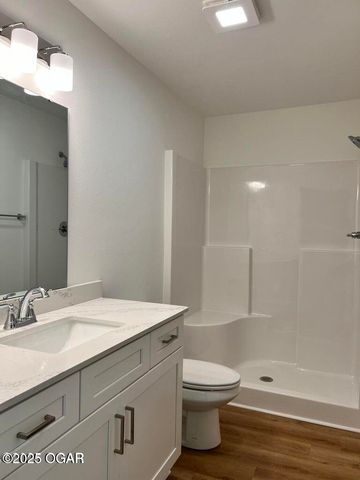 201 Eagle Edge Drive, Duenweg, MO 64841