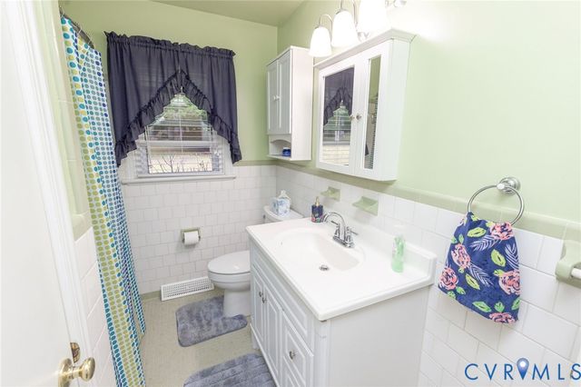 101 County Line Rd, Midlothian, VA 23112
