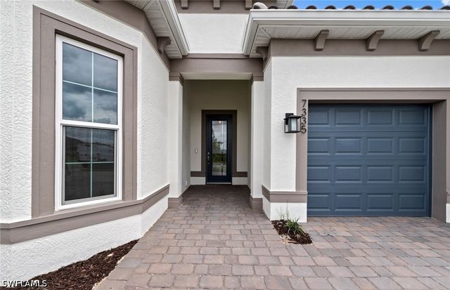 7335 Blue Salvia DR, North Fort Myers, FL 33917