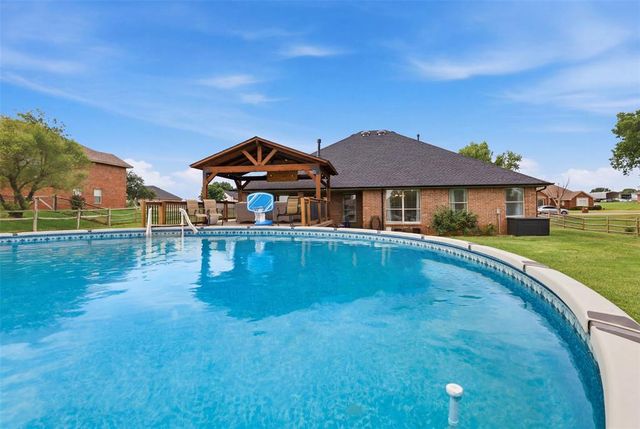 6933 Springer Run, Edmond, OK 73012