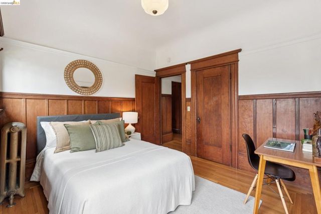 2121 Carleton St, Berkeley, CA 94704