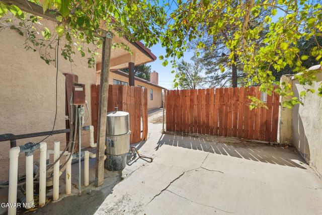 9555 E Avenue T14, Littlerock, CA 93543