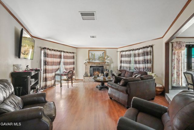 9555 E Avenue T14, Littlerock, CA 93543