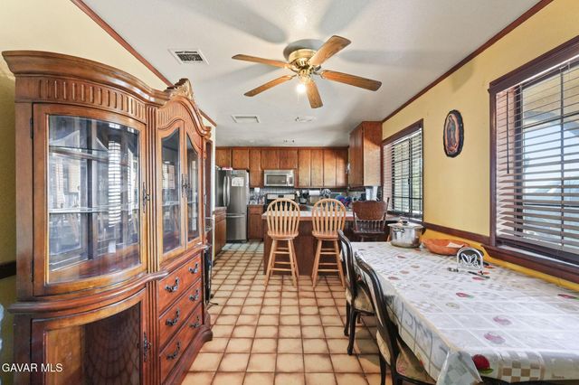 9555 E Avenue T14, Littlerock, CA 93543