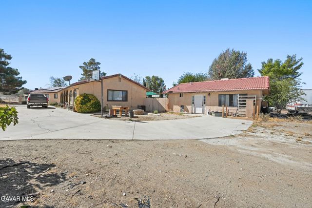 9555 E Avenue T14, Littlerock, CA 93543