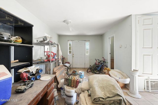 9555 E Avenue T14, Littlerock, CA 93543