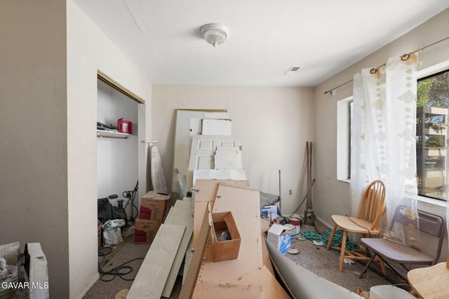 9555 E Avenue T14, Littlerock, CA 93543