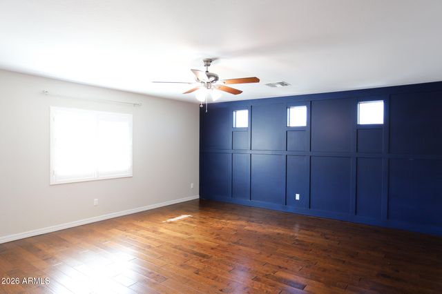515 W MELODY Drive, Phoenix, AZ 85041