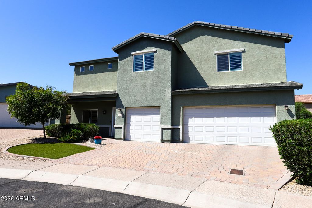 515 W MELODY Drive, Phoenix, AZ 85041 — photo 3