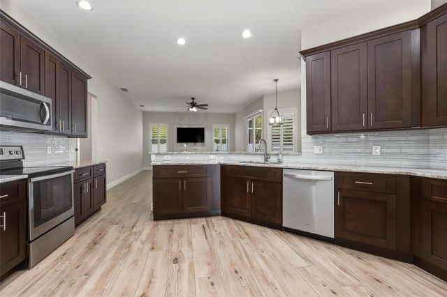 304 STILL FOREST TERRACE, Sanford, FL 32771