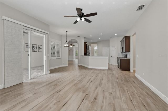 304 STILL FOREST TERRACE, Sanford, FL 32771