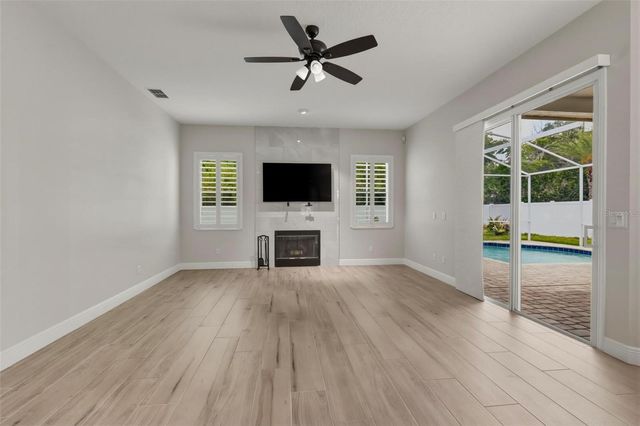 304 STILL FOREST TERRACE, Sanford, FL 32771