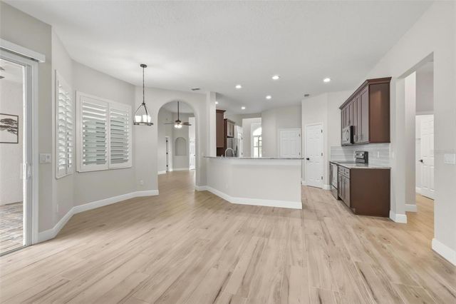 304 STILL FOREST TERRACE, Sanford, FL 32771