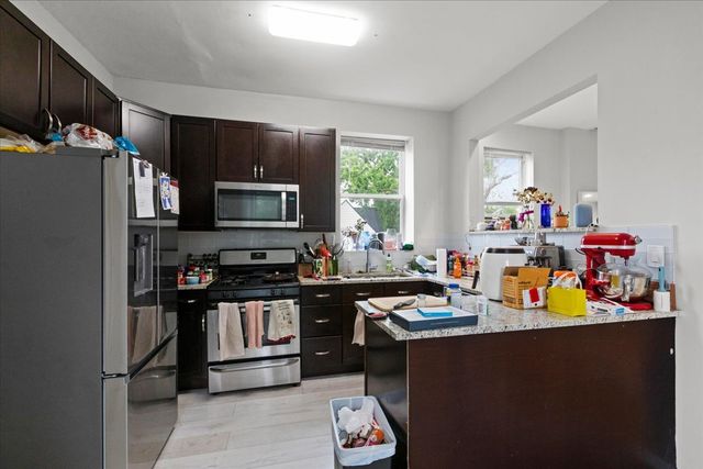 2246 W BELDEN Avenue 3F, Chicago, IL 60647