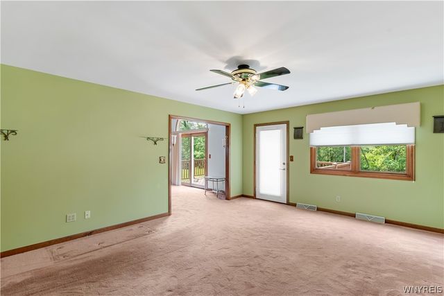 43 Eagle Terrace, Lancaster, NY 14043