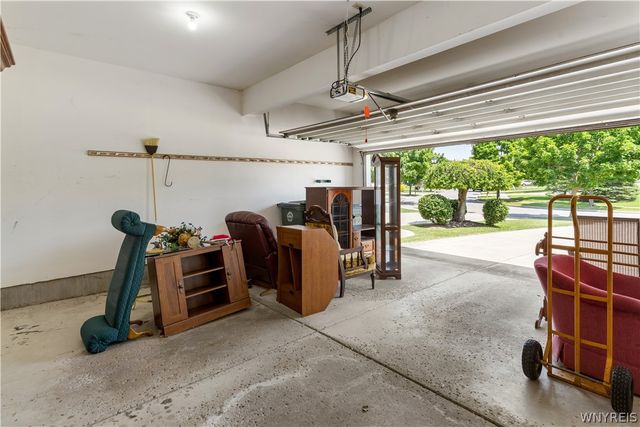 43 Eagle Terrace, Lancaster, NY 14043