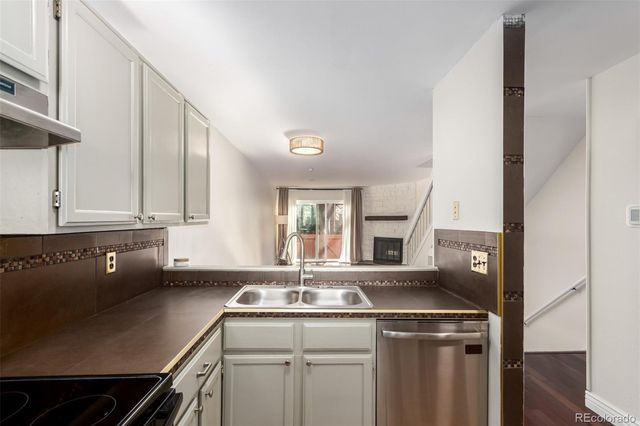 7476 E Arkansas Avenue 34-09, Denver, CO 80231