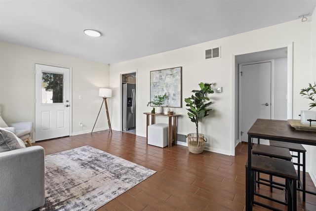 1803 ALEXANDER COURT, Sheboygan, WI 53081