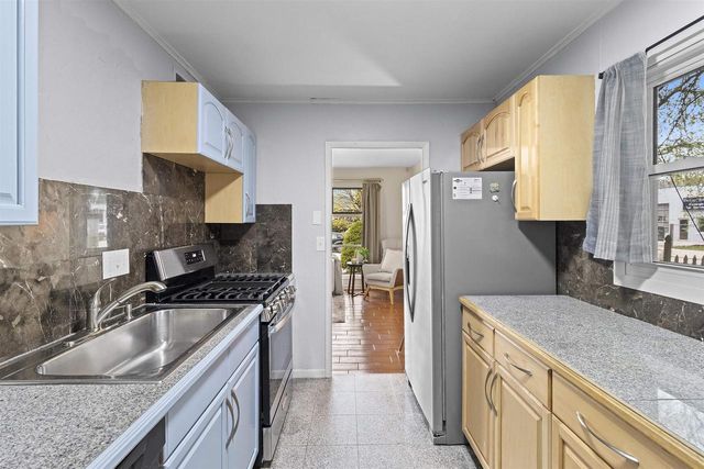 1803 ALEXANDER COURT, Sheboygan, WI 53081