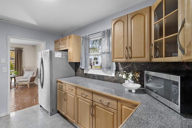 1803 ALEXANDER COURT, Sheboygan, WI 53081