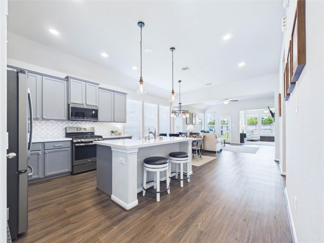 2509 Brooks River Lane, League City, TX 77573