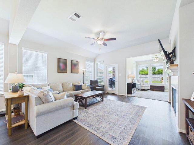 2509 Brooks River Lane, League City, TX 77573
