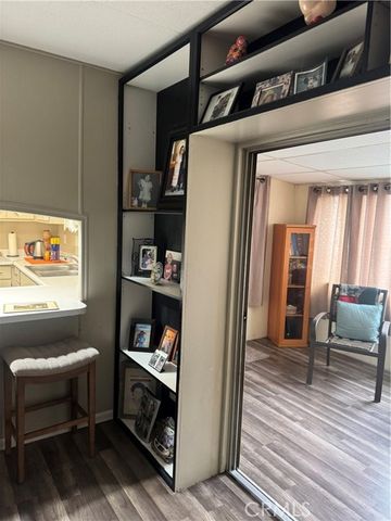 12700 Elliott Avenue 406, El Monte, CA 91732