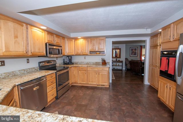 27 N MIDWAY AVE, Feasterville Trevose, PA 19053
