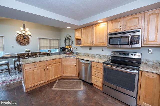 27 N MIDWAY AVE, Feasterville Trevose, PA 19053
