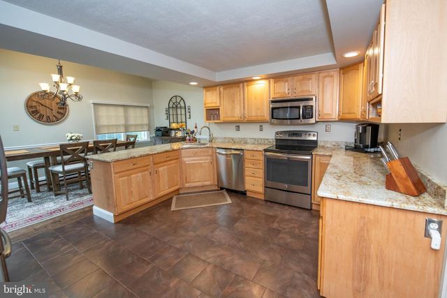 27 N MIDWAY AVE, Feasterville Trevose, PA 19053