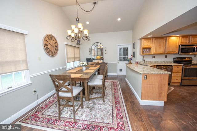 27 N MIDWAY AVE, Feasterville Trevose, PA 19053