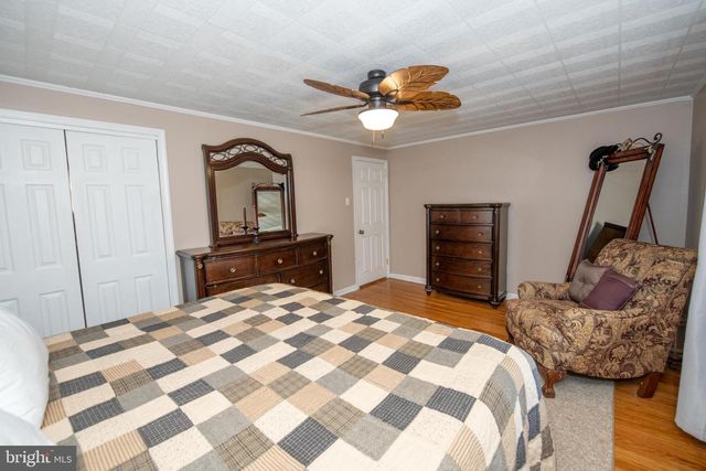 27 N MIDWAY AVE, Feasterville Trevose, PA 19053