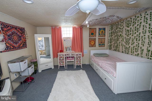 27 N MIDWAY AVE, Feasterville Trevose, PA 19053