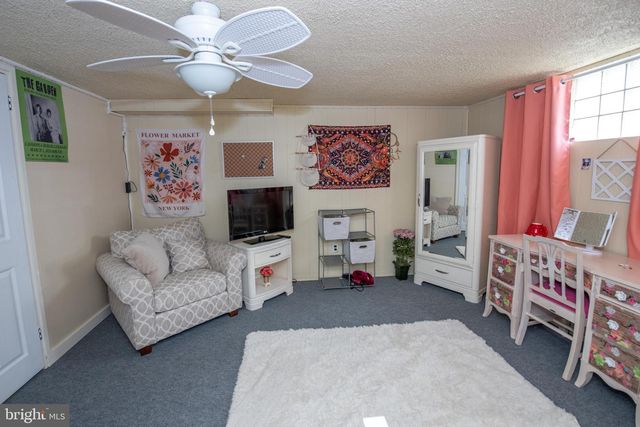 27 N MIDWAY AVE, Feasterville Trevose, PA 19053