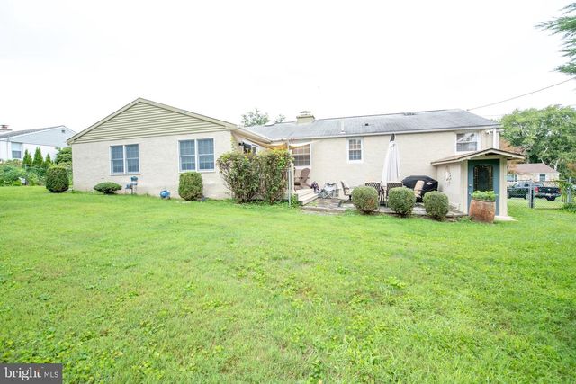 27 N MIDWAY AVE, Feasterville Trevose, PA 19053