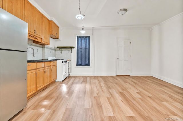 341 East 51 Street, Brooklyn, NY 11203