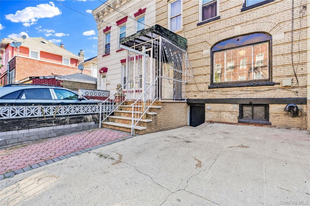 341 East 51 Street, Brooklyn, NY 11203 — photo 2
