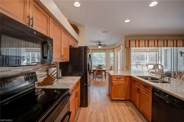 20865 Country Barn DR, Estero, FL 33928