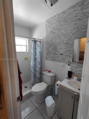 2140 NW 1st Terrace, Miami, FL 33125