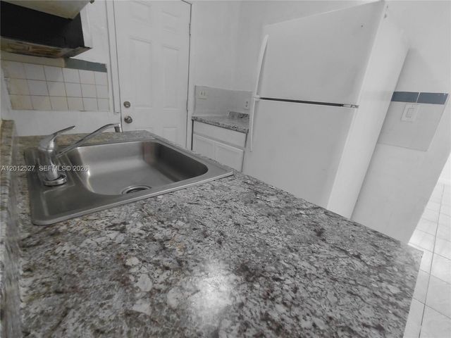 2140 NW 1st Terrace, Miami, FL 33125